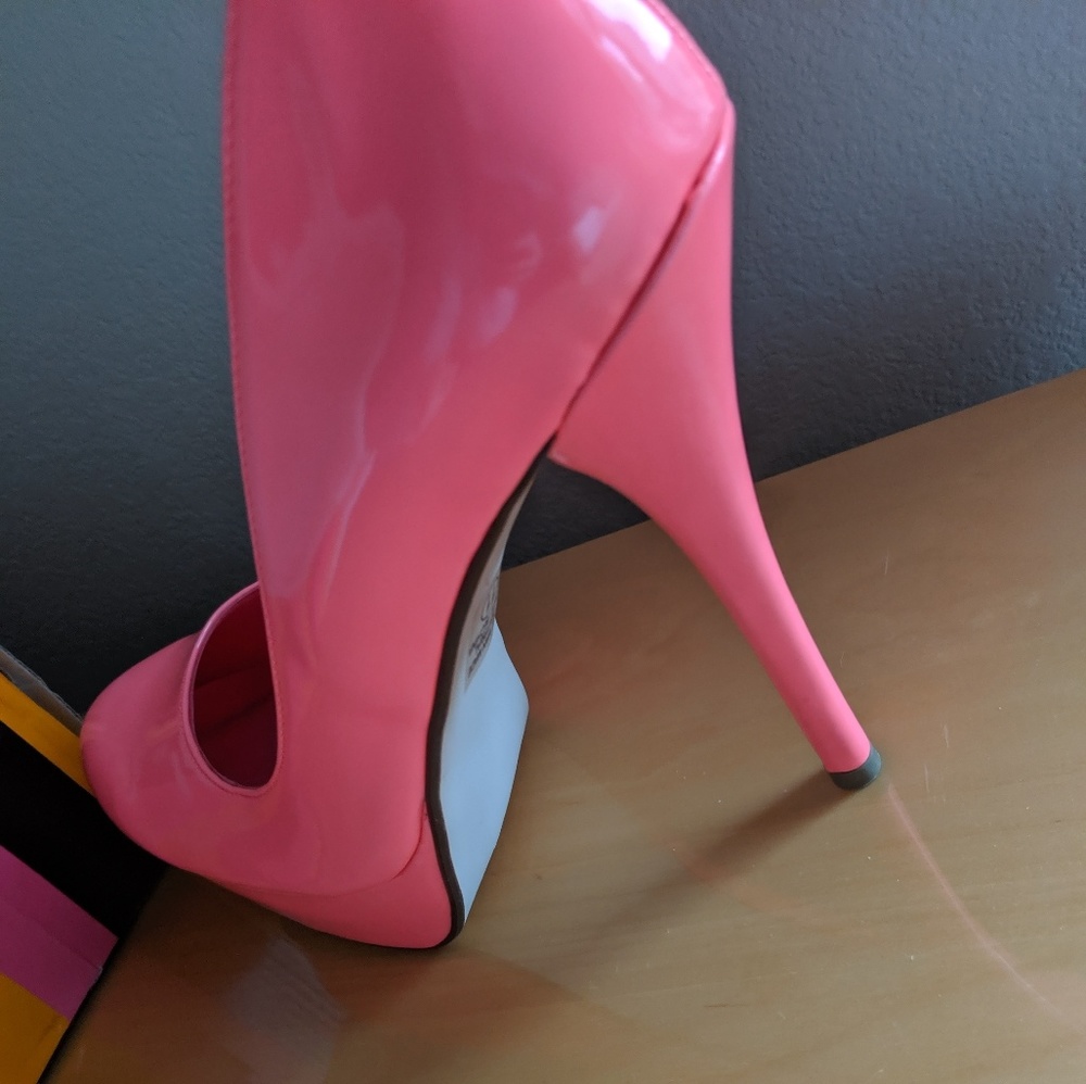 Neon coral - Picture 5 of 6